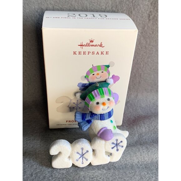 Hallmark Ornament Frosty Fun Decade #10 in Series 2019 Snowman - Picture 1 of 8